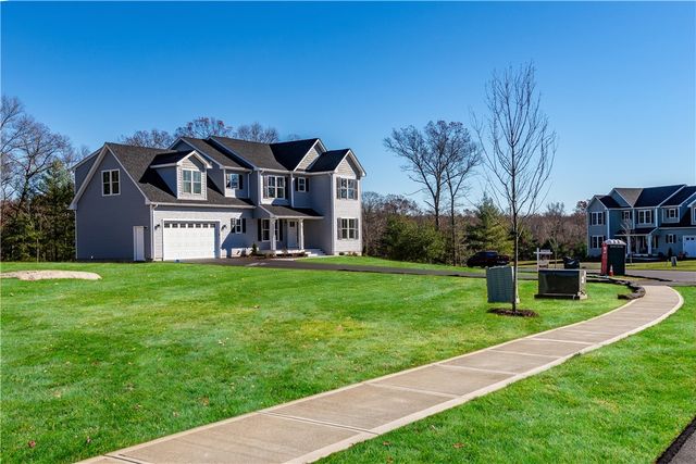 24 Cassidy Trail, Coventry, RI 02816