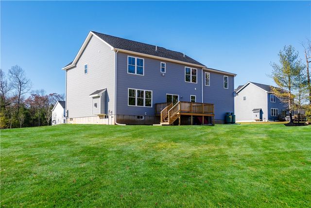 24 Cassidy Trail, Coventry, RI 02816