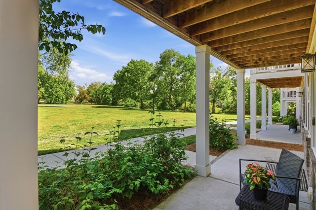 632 Parkvue Place Dr, Nashville, TN 37221