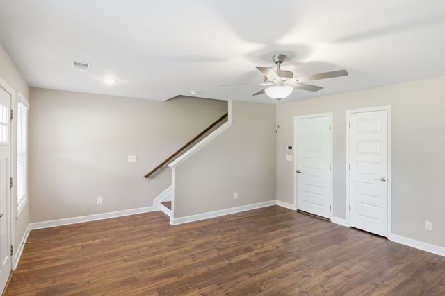 632 Parkvue Place Dr, Nashville, TN 37221