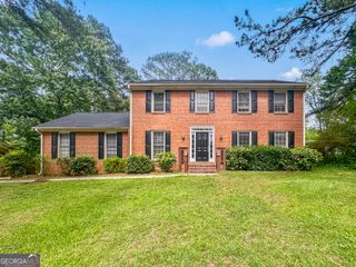 561 Chatham Trail, Jonesboro, GA 30238