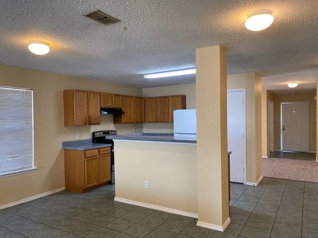 2937 Monticello Lane, Lancaster, TX 75134