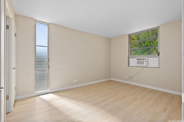 98 1030 Moanalua Road 5-201, Aiea, HI 96701