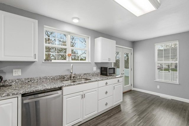 333 2nd Avenue, Baraboo, WI 53913