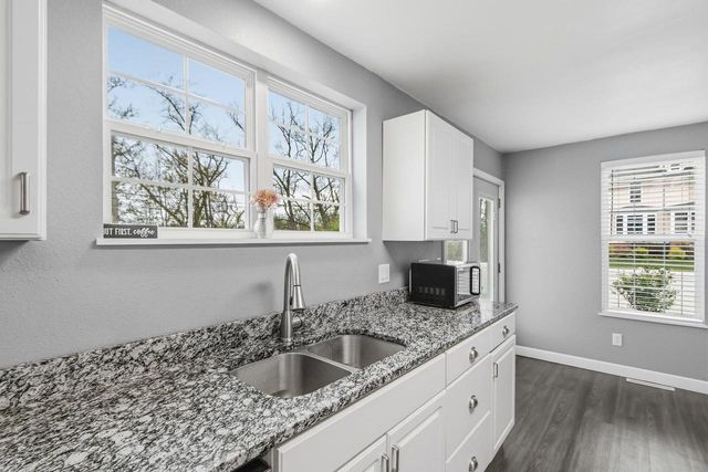 333 2nd Avenue, Baraboo, WI 53913