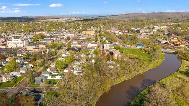 333 2nd Avenue, Baraboo, WI 53913