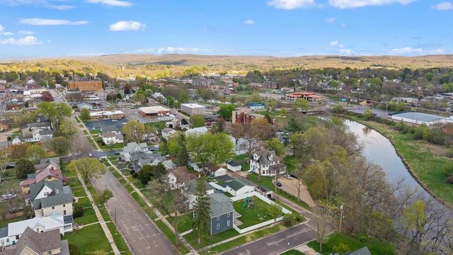 333 2nd Avenue, Baraboo, WI 53913