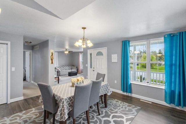 333 2nd Avenue, Baraboo, WI 53913