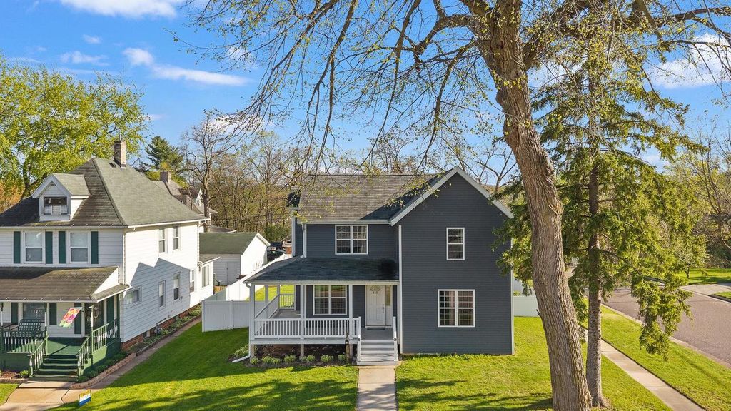 333 2nd Avenue, Baraboo, WI 53913