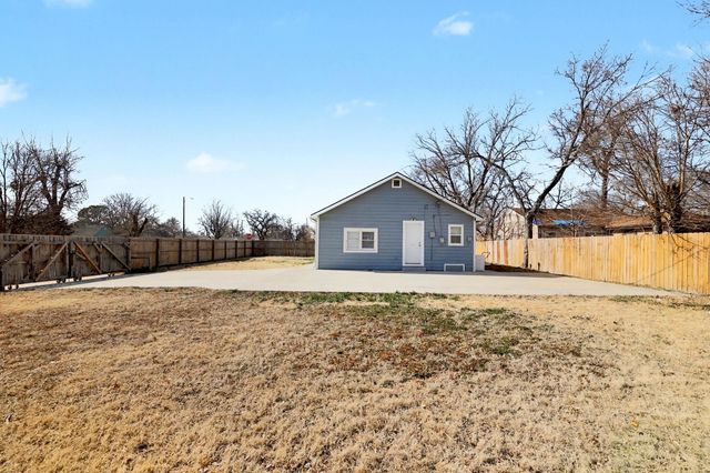 1756 S Gold St, Wichita, KS 67213