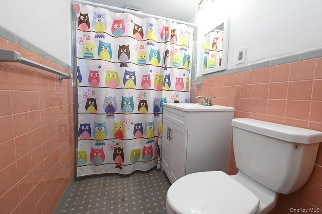 1761 Grant Avenue, East Meadow, NY 11554