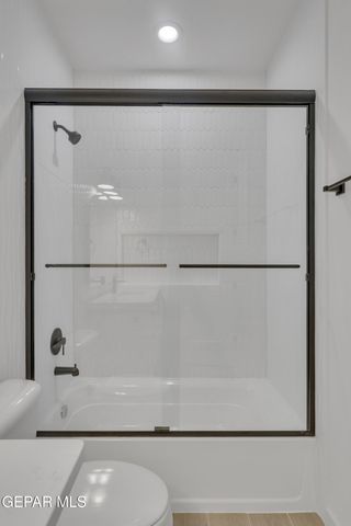 12805 Middlesbrough Avenue, El Paso, TX 79928