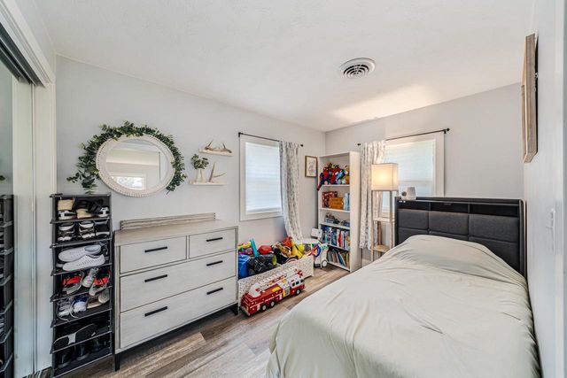 N9017 LAKESHORE DRIVE, Van Dyne, WI 54979
