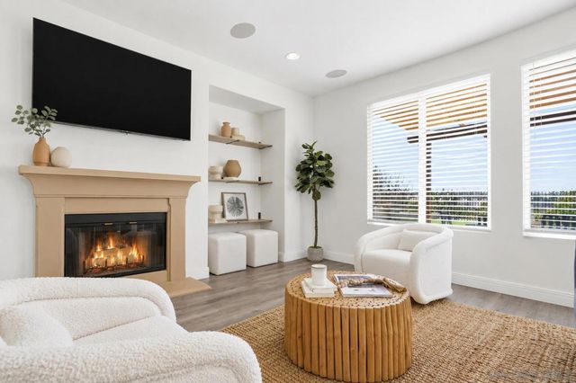 402 Corte Calypso, Chula Vista, CA 91914