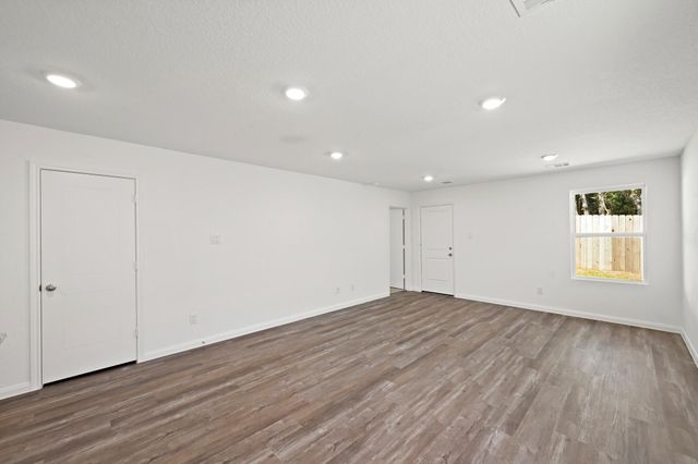 12315 Mccrorey Trails Court, Conroe, TX 77303