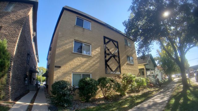 1130 Dunlop Avenue 2C, Forest Park, IL 60130