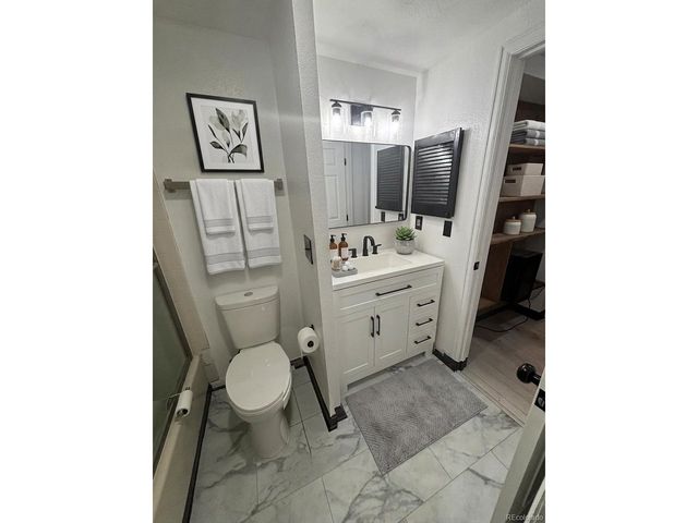 11115 E Alameda Ave 202, Aurora, CO 80012
