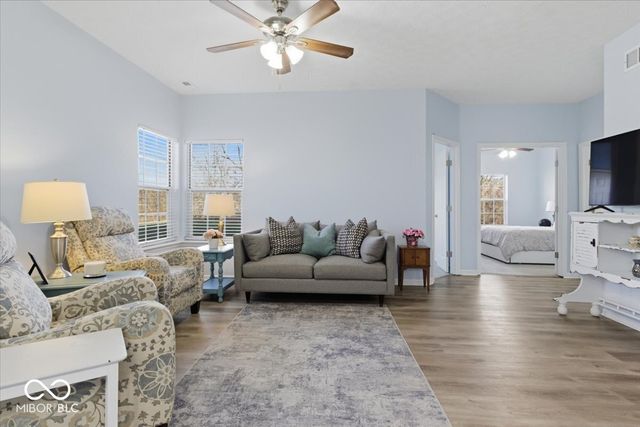 3704 Reflections Drive 4, Indianapolis, IN 46214