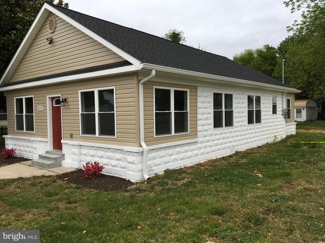 18758 POTOMAC AVE, Benedict, MD 20612