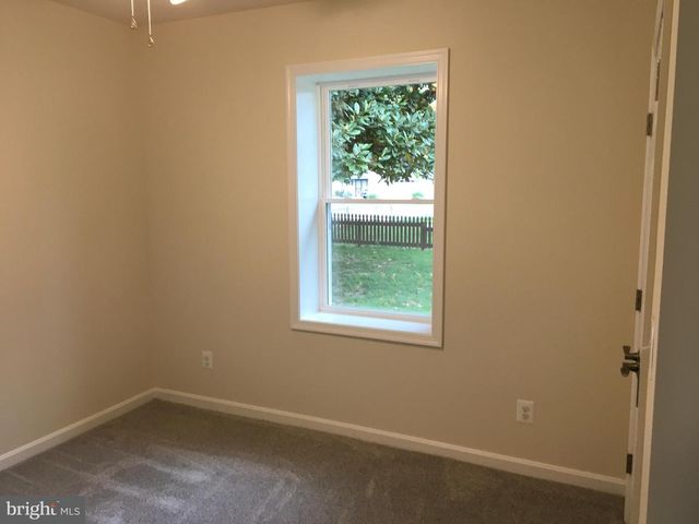 18758 POTOMAC AVE, Benedict, MD 20612