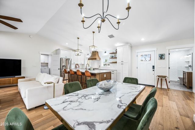 4110 E CATALINA Drive, Phoenix, AZ 85018