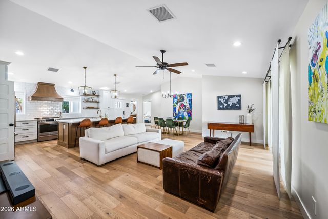 4110 E CATALINA Drive, Phoenix, AZ 85018