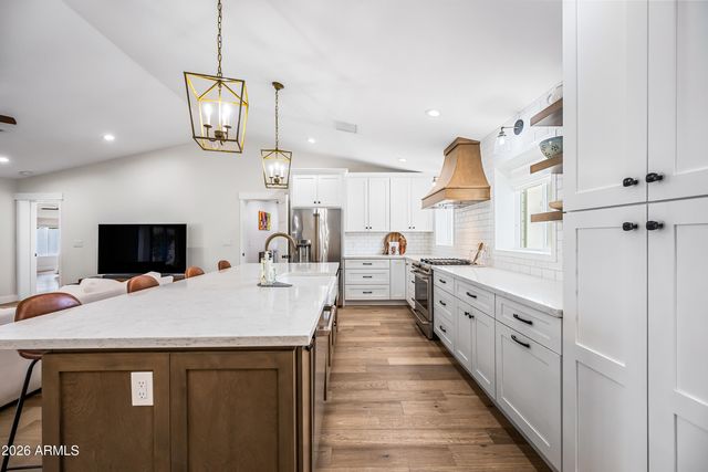 4110 E CATALINA Drive, Phoenix, AZ 85018