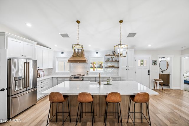 4110 E CATALINA Drive, Phoenix, AZ 85018