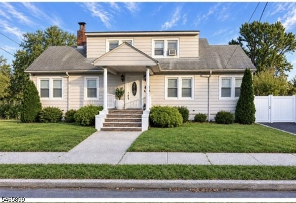 1975 Rutherford St, Rahway City, NJ 07065 — photo 2