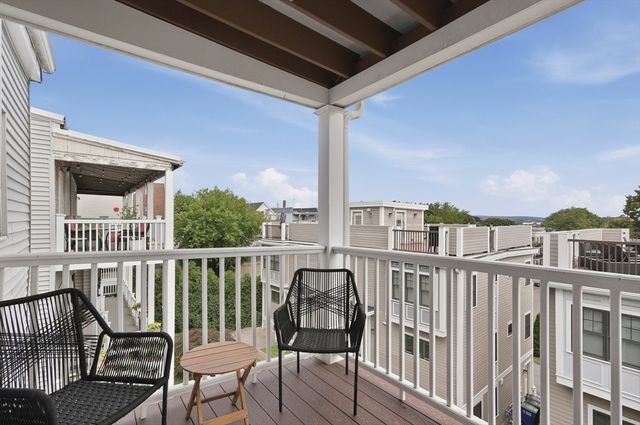119 Heath Street 2, Somerville, MA 02145