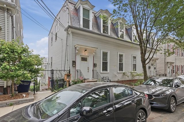 119 Heath Street 2, Somerville, MA 02145