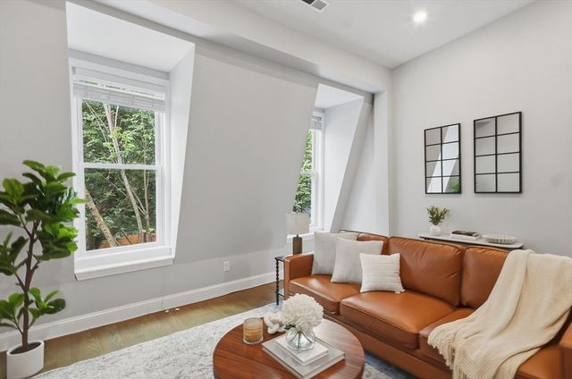 119 Heath Street 2, Somerville, MA 02145