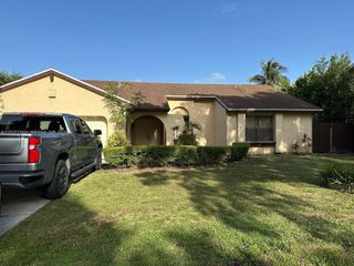 4863 SW 148th Court, Miami, FL 33185