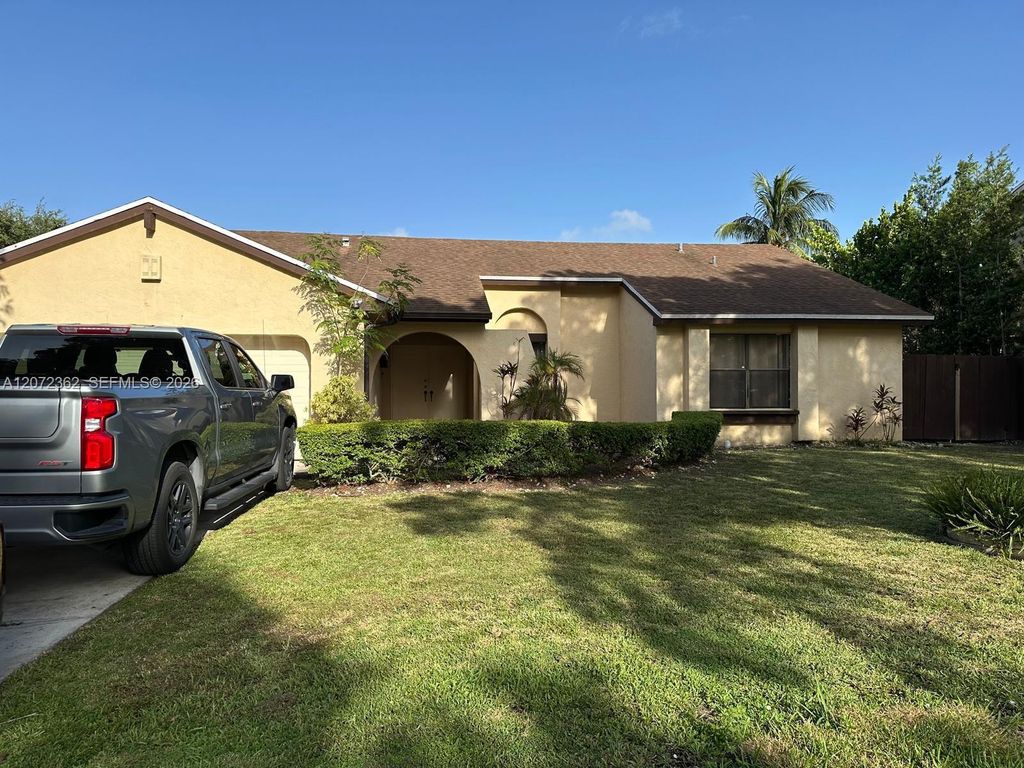 4863 SW 148th Court, Miami, FL 33185