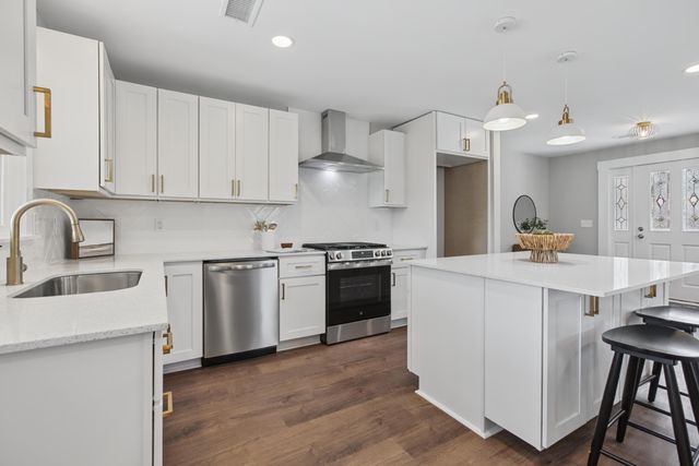 1106 Windward Road, Charleston, SC 29412