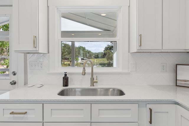1106 Windward Road, Charleston, SC 29412