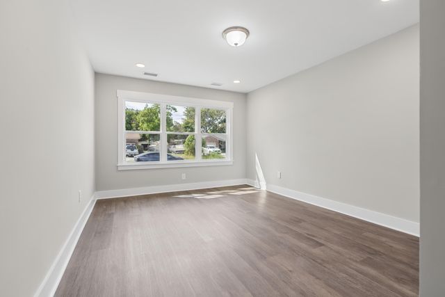 1106 Windward Road, Charleston, SC 29412