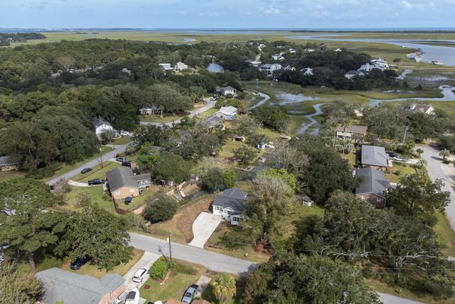 1106 Windward Road, Charleston, SC 29412