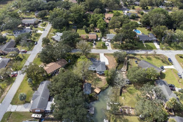 1106 Windward Road, Charleston, SC 29412