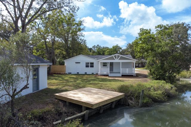 1106 Windward Road, Charleston, SC 29412