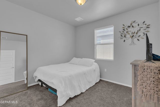 7846 Enchanted Ridge Drive, El Paso, TX 79911