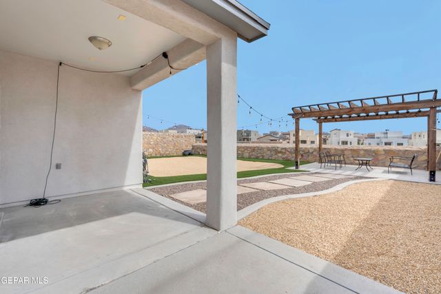 7846 Enchanted Ridge Drive, El Paso, TX 79911