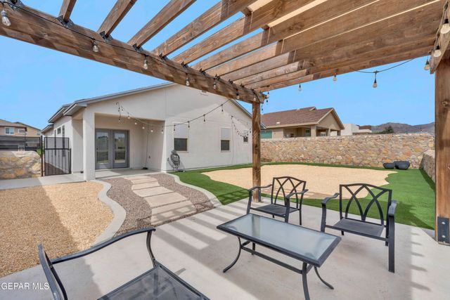7846 Enchanted Ridge Drive, El Paso, TX 79911