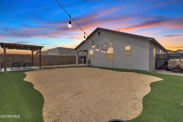 7846 Enchanted Ridge Drive, El Paso, TX 79911