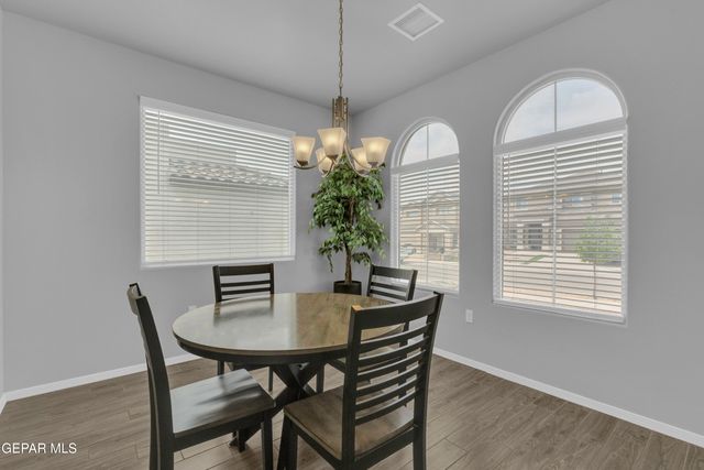 7846 Enchanted Ridge Drive, El Paso, TX 79911