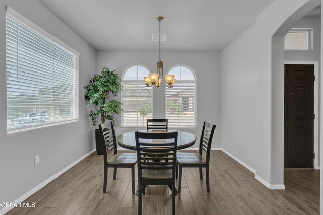 7846 Enchanted Ridge Drive, El Paso, TX 79911