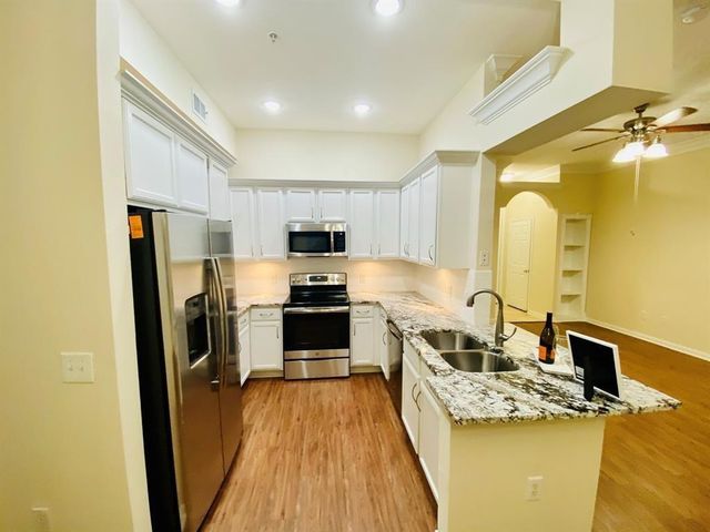 1901 Post Oak Park Drive 5302, Houston, TX 77027