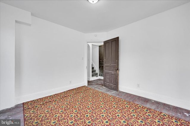 132 N WEST ST, York, PA 17401