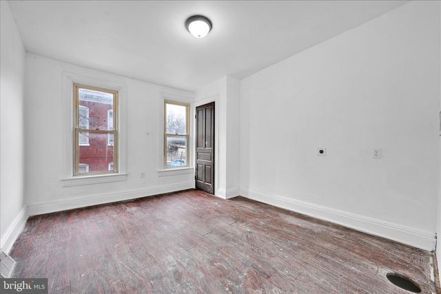 132 N WEST ST, York, PA 17401