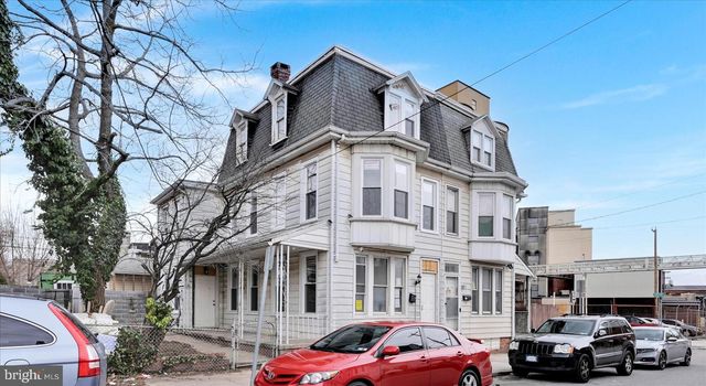 132 N WEST ST, York, PA 17401